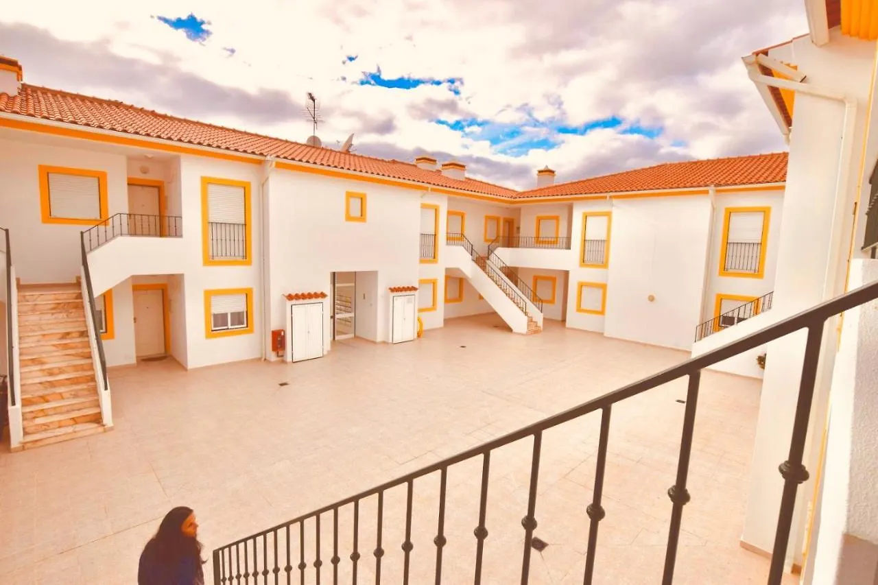 Estrada de, Urbanizacao,edificio laranjal,apartment 18,vale carro, 8200-596 Albufeira