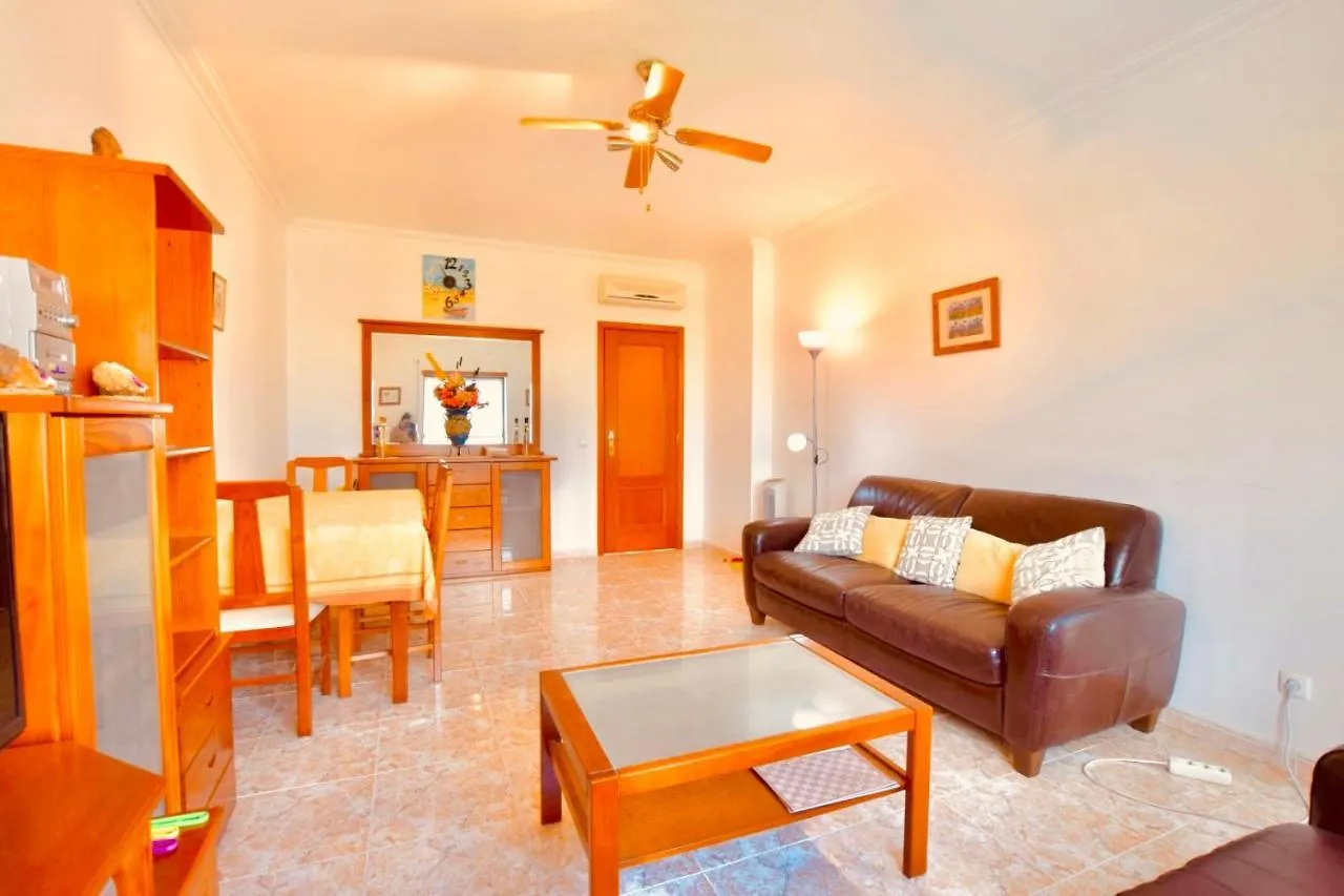 Estrada de, Urbanizacao,edificio laranjal,apartment 18,vale carro, 8200-596 Albufeira Apartamento