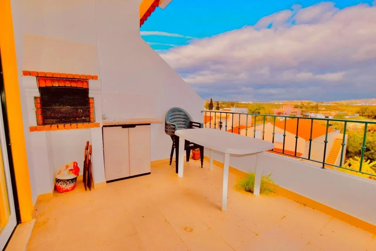 Estrada de, Urbanizacao,edificio laranjal,apartment 18,vale carro, 8200-596 Albufeira 0*,  Portugal